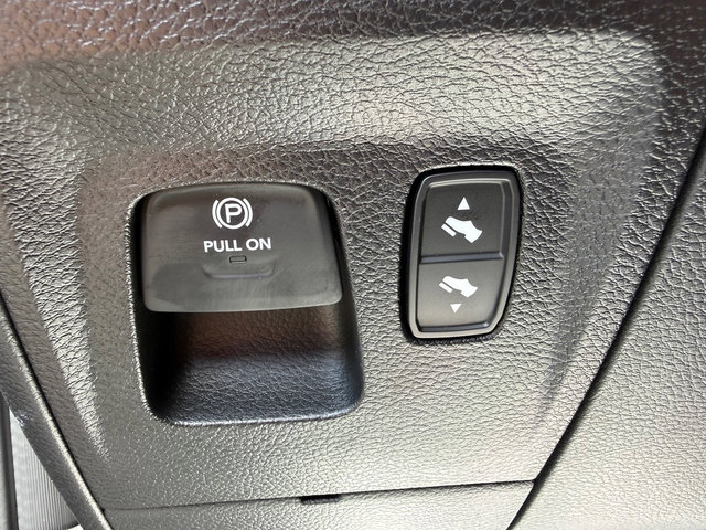New 2026 RAM 1500 Laramie w/ Night Edition AWD/4WD image 16