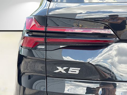 New 2026 BMW X5 sDrive40i RWD image 10