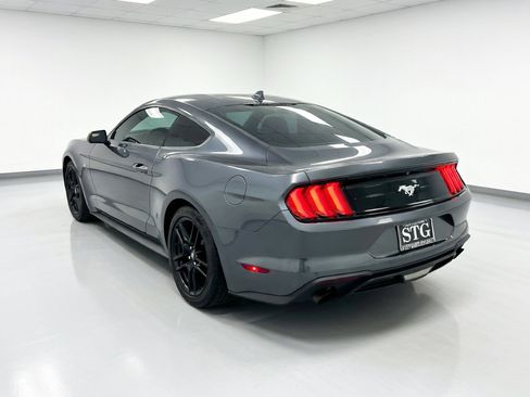 Used 2020 Ford Mustang Premium RWD image 6