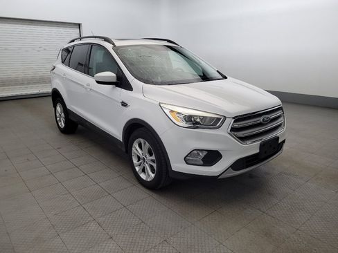 Used 2017 Ford Escape SE w/ Equipment Group 201A AWD/4WD image 13
