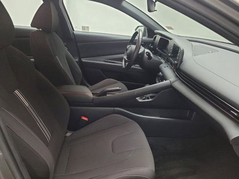 Used 2025 Hyundai Elantra Sport w/ Cargo Package FWD image 21