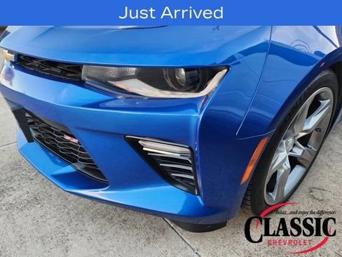 Used 2016 Chevrolet Camaro SS image 15