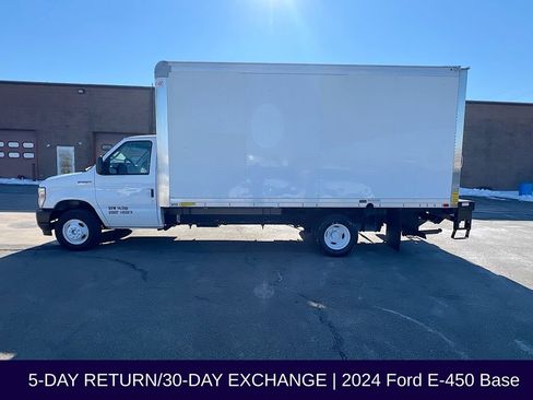 Used 2024 Ford E-450 and Econoline 450 Super Duty w/ Power Windows & Locks Group image 5