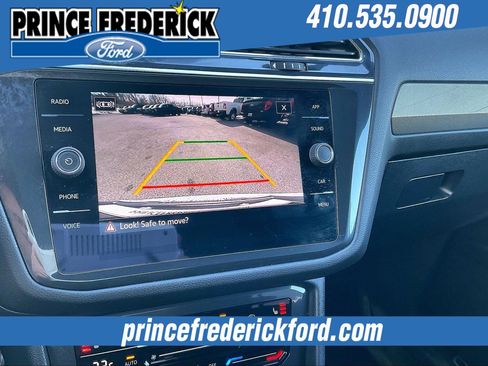 Used 2022 Volkswagen Tiguan SE R-Line image 20