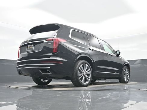 Used 2020 Cadillac XT6 Premium Luxury FWD image 30