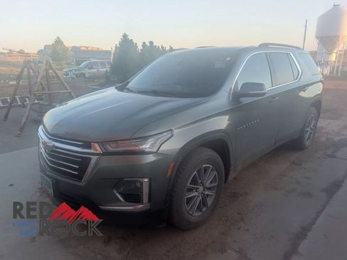 Used 2023 Chevrolet Traverse LT FWD image 3