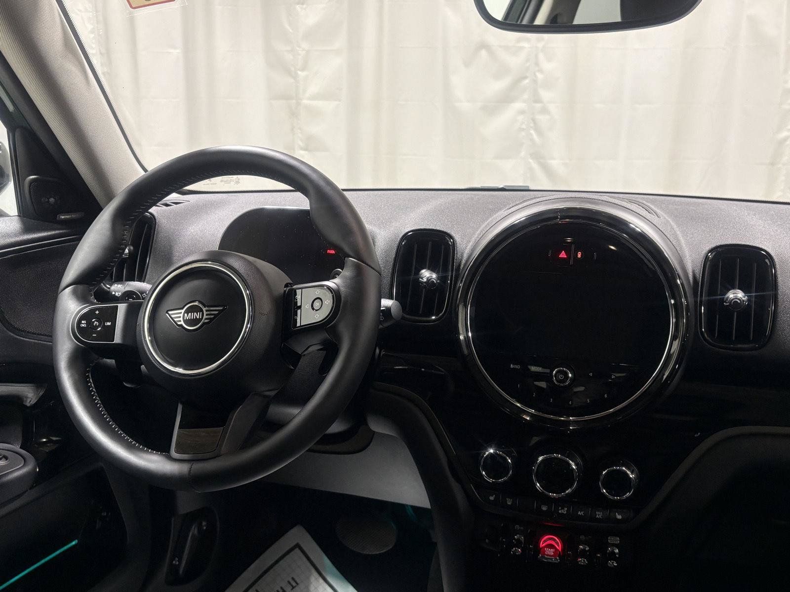 Used 2024 MINI Cooper Countryman S AWD/4WD image 4