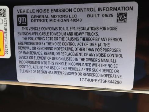 Used 2025 GMC Sierra 2500 AT4 w/ AT4 Premium Plus Package image 26