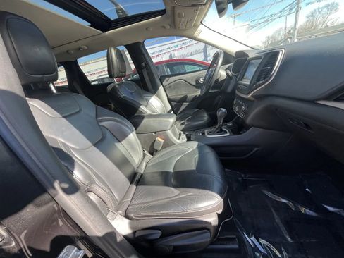 Used 2016 Jeep Cherokee High Altitude image 8