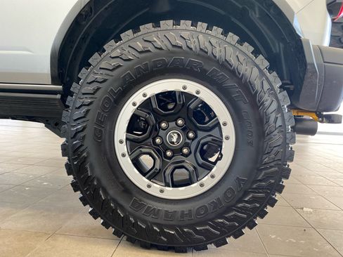 Used 2024 Ford Bronco Badlands AWD/4WD image 33
