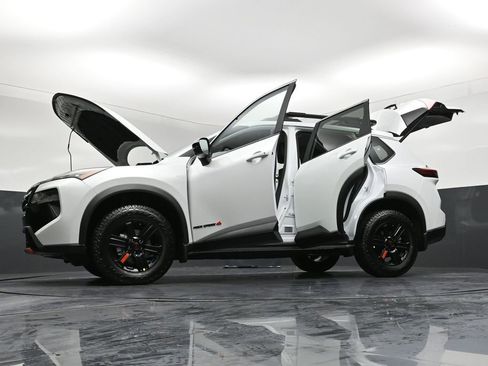 New 2026 Nissan Rogue SV w/ Rock Creek Premium Package image 39