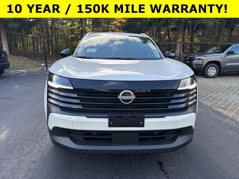 New 2026 Nissan Kicks SV w/ Cold Weather Package image 2