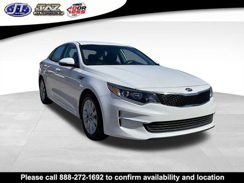 Used 2018 Kia Optima LX w/ 17" Alloy Wheels Package image 1