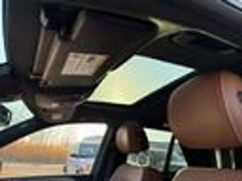 Used 2018 Mercedes-Benz GLE 550e 4MATIC image 8