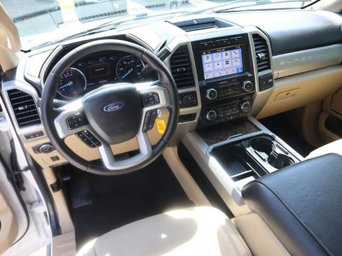 Used 2019 Ford F250 Lariat w/ Chrome Package AWD/4WD image 12