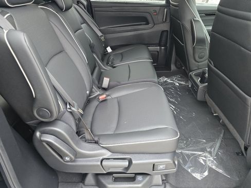 New 2026 Honda Odyssey Elite image 24