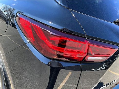 Used 2023 Chevrolet Blazer LT w/ Driver Confidence Package image 28