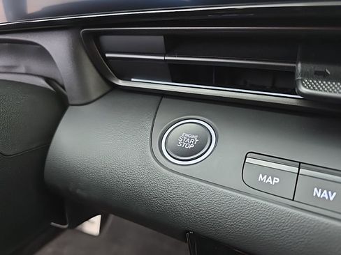 Certified 2024 Hyundai Elantra N Base image 19