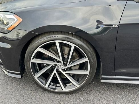 Used 2019 Volkswagen Golf R 4-Door AWD/4WD image 11