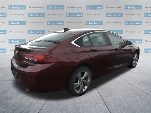 Used 2018 Buick Regal Preferred w/ Driver Confidence Package #1 image 32