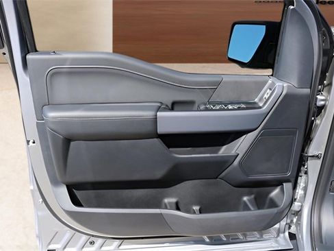 Used 2025 Ford F150 XLT w/ Equipment Group 302A MID image 11