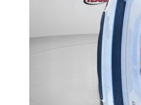 Used 2016 Chevrolet Equinox LT w/ Convenience Package image 22