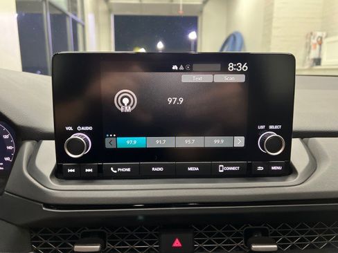 Used 2024 Honda Accord EX image 24