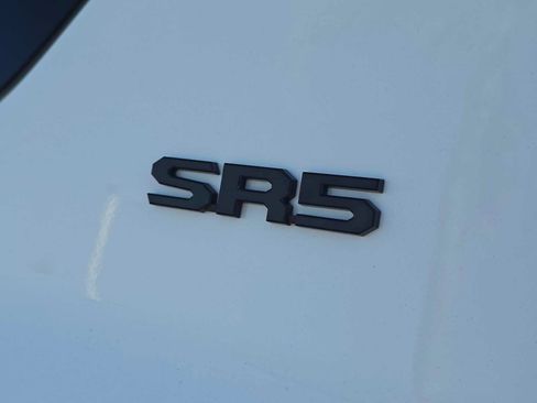 Certified 2026 Toyota 4Runner SR5 AWD/4WD image 14