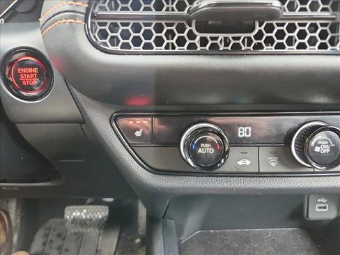 Used 2023 Honda HR-V Sport image 14