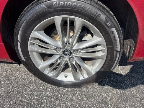 Used 2016 Toyota Camry SE FWD image 17