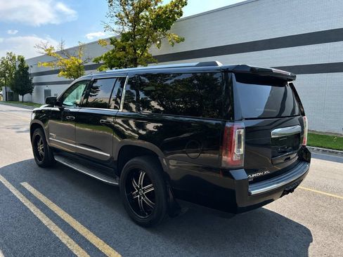 Used 2016 GMC Yukon XL Denali AWD/4WD image 3
