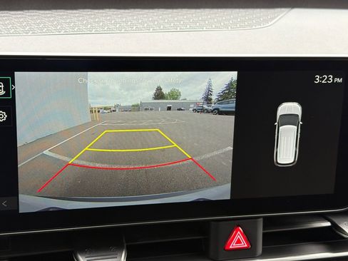 New 2026 Kia Carnival EX FWD image 18