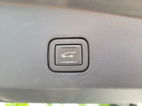 Used 2024 Cadillac Lyriq Tech w/ Driver Assist Package AWD/4WD image 26