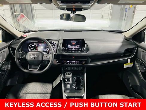 New 2026 Nissan Rogue SV FWD image 4