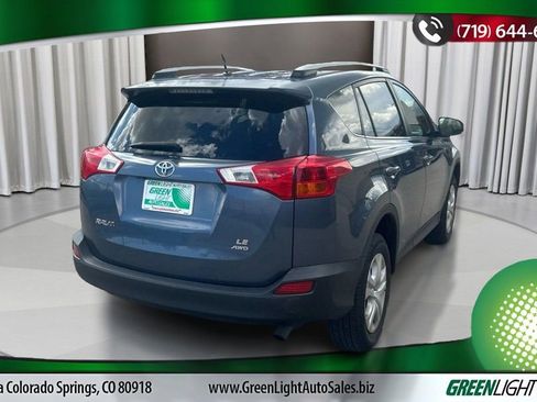 Used 2014 Toyota RAV4 LE AWD/4WD image 5