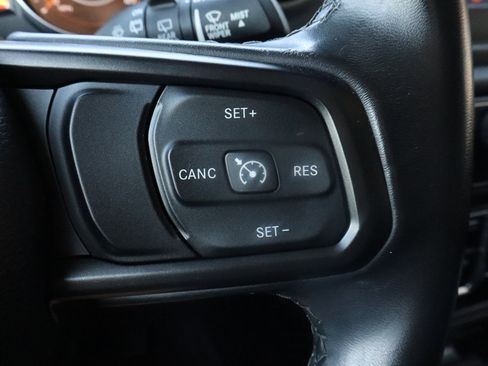 Used 2021 Jeep Wrangler Unlimited Sport image 29