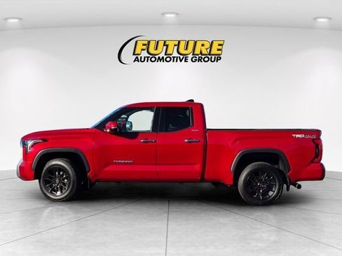 Used 2022 Toyota Tundra Limited w/ TRD Off-Road Package AWD/4WD image 9