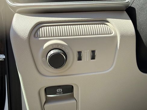 New 2026 Jeep Grand Wagoneer Limited AWD/4WD image 31