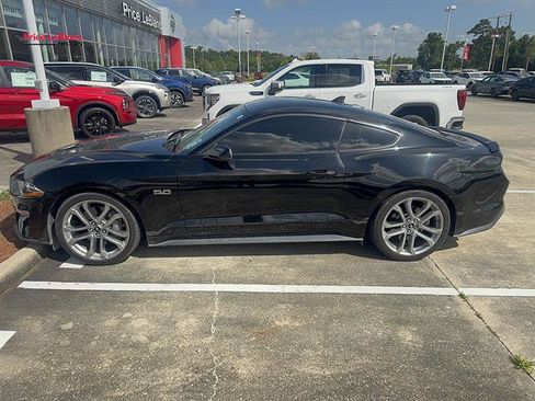 Used 2023 Ford Mustang GT Premium w/ Equipment Group 401A RWD image 4