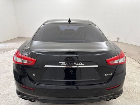 Used 2019 Maserati Ghibli S GranLusso RWD image 23