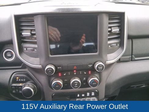Used 2019 RAM 1500 Big Horn AWD/4WD image 17