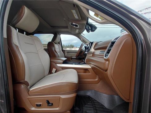 Used 2019 RAM 2500 Laramie image 13