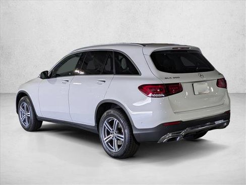 Used 2021 Mercedes-Benz GLC 300 4MATIC image 8