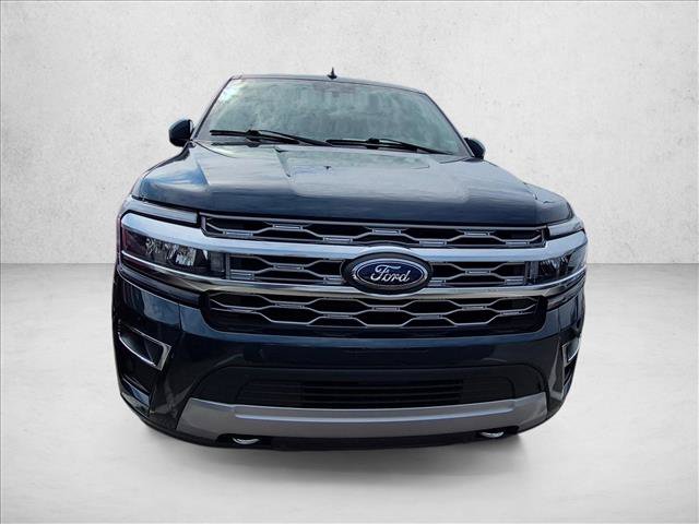 Used 2022 Ford Expedition Max Platinum AWD/4WD image 6