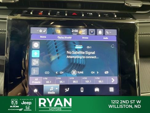New 2026 Jeep Grand Cherokee Laredo X AWD/4WD image 22