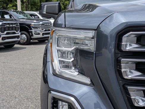 Used 2019 GMC Sierra 1500 AT4 w/ AT4 Premium Package AWD/4WD image 9