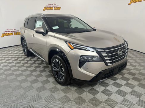 New 2026 Nissan Rogue Platinum AWD/4WD image 8