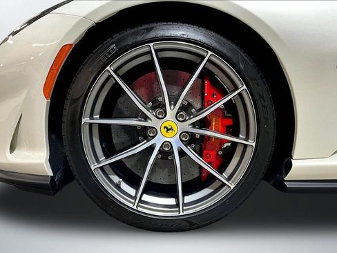Used 2021 Ferrari 812 GTS RWD image 28