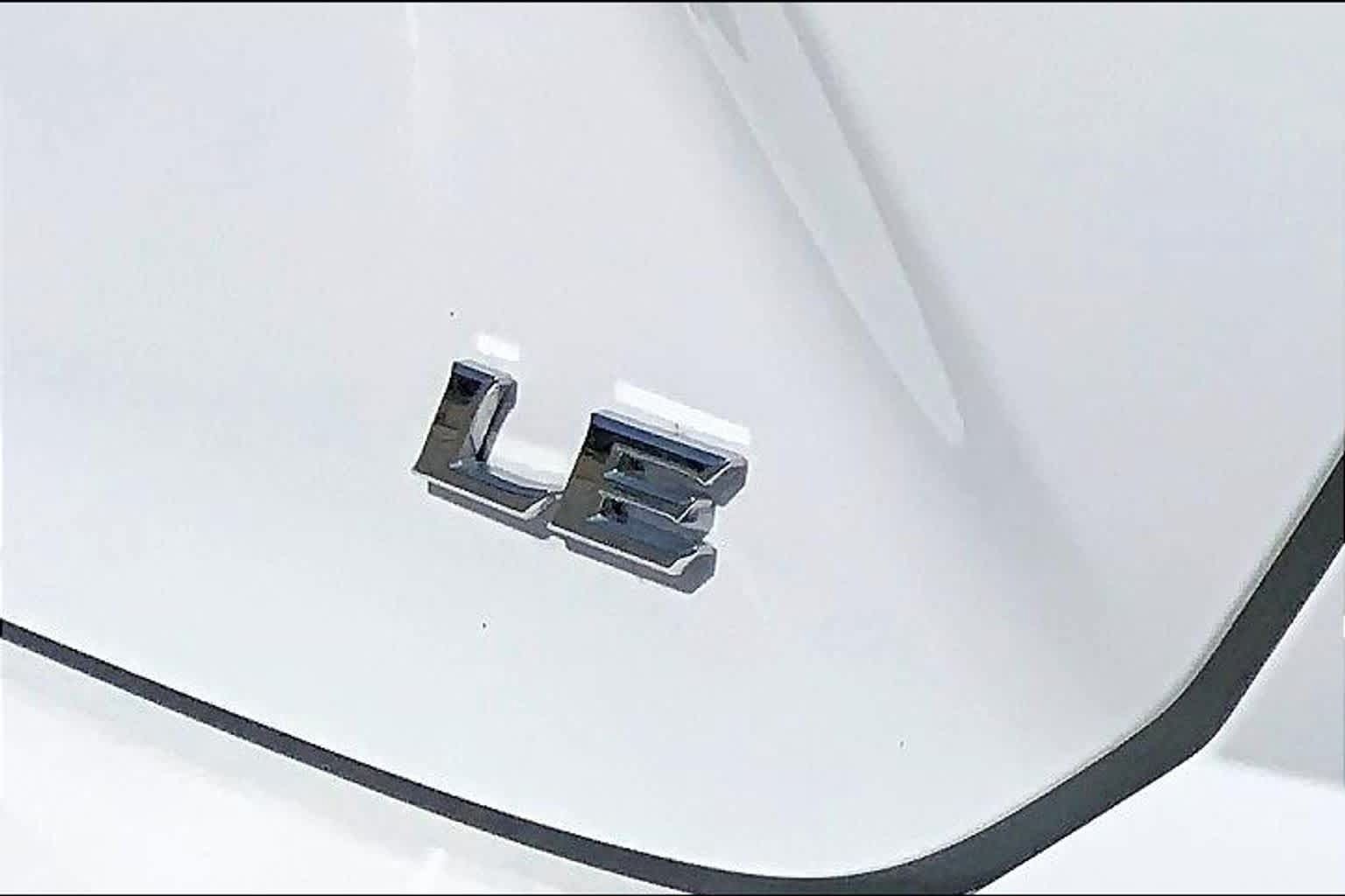 Used 2026 Toyota Camry LE FWD image 30