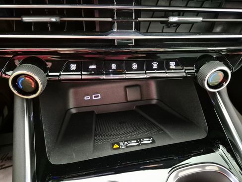 New 2026 Chevrolet Traverse LT w/ Driver Confidence Package image 26